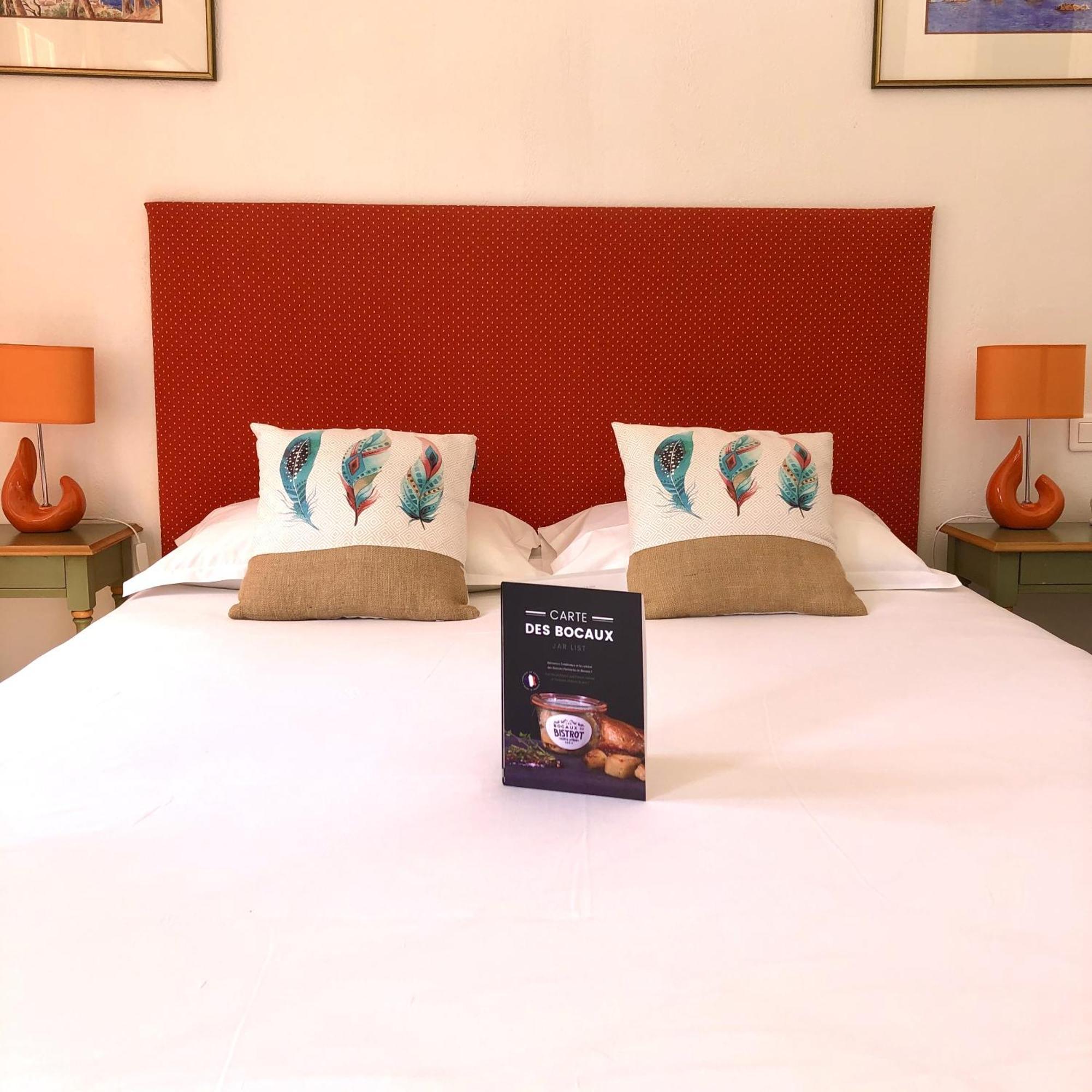 โฮเทล จาส เนิฟ Hotel แซ็งต์-แมกซีม ภายนอก รูปภาพ